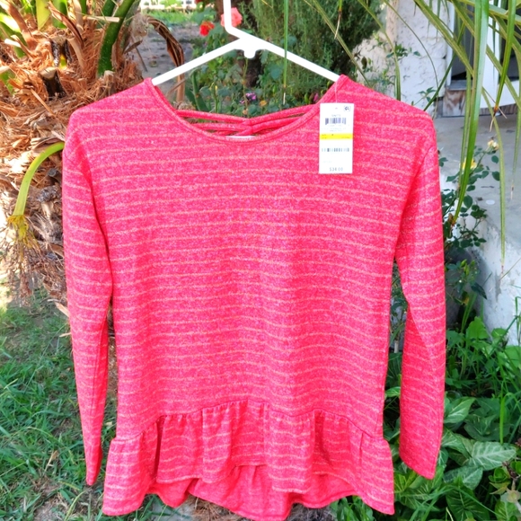 Epic Threads Other - Epic threads girl shirt size M ♥️